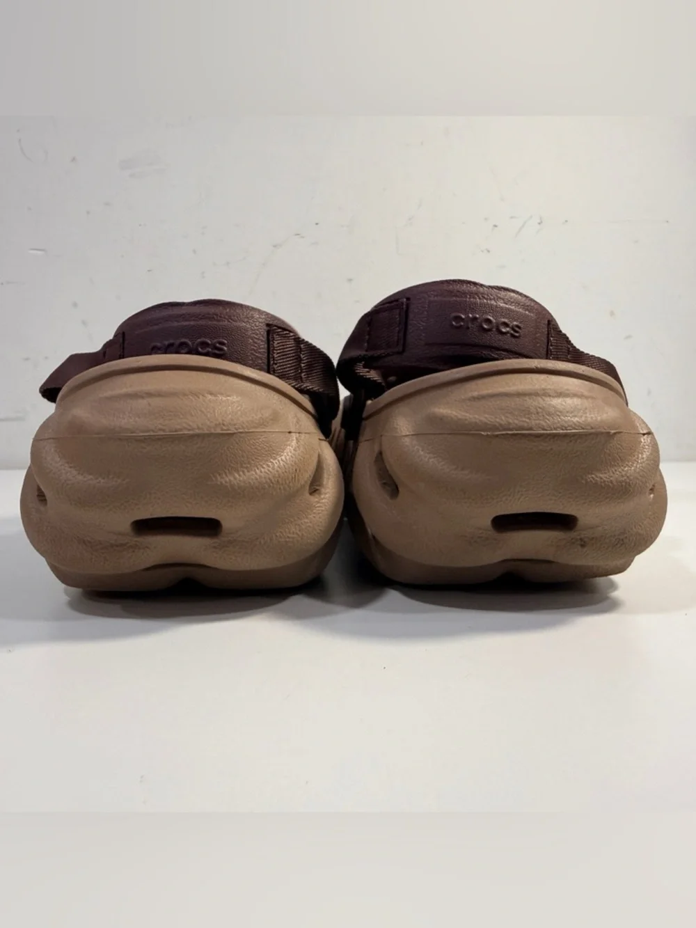 Crocs Echo Clog K Sandals With Adjustable Red Strap Rugged Outdoor Kids J6